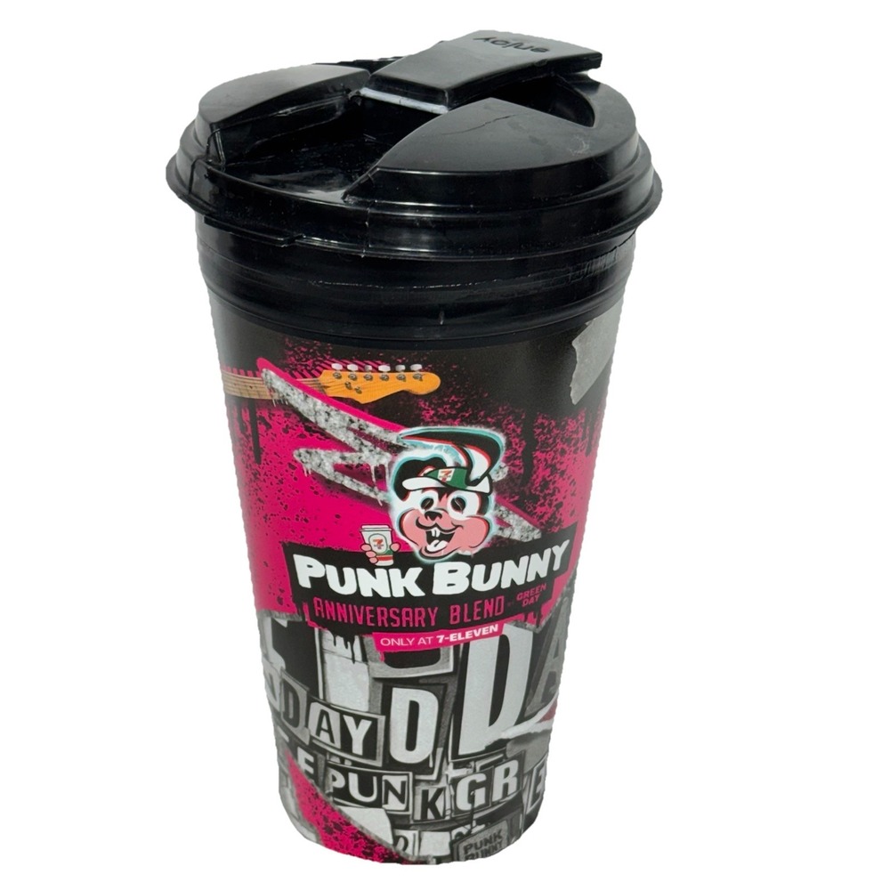 7-Eleven Green Day Punk Bunny Anniversary Blend Travel Mug Coffee Cup Black Pink